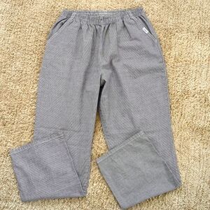 Chic vintage pinstripe pants